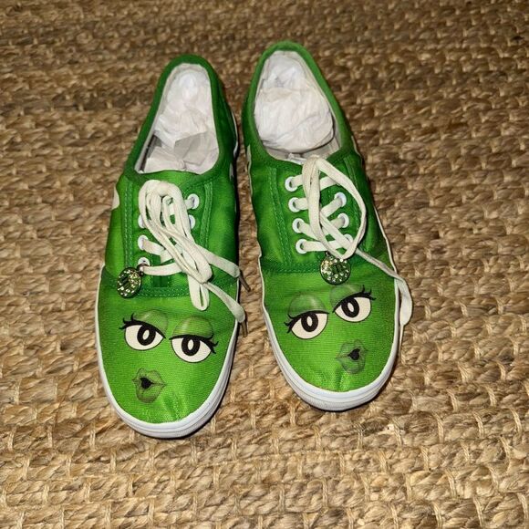 The Bradford Exchange Womens Official M&M Sneakers Shoes Size 7 Low-Top Green - Picture 10 of 10